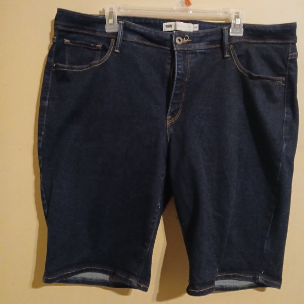 Levi Bermuda shorts